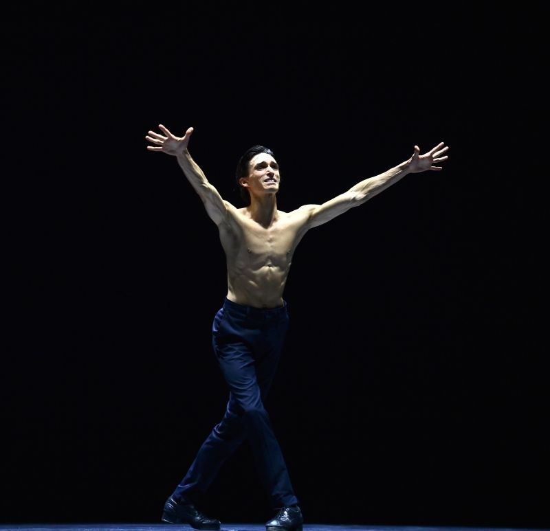 Review: ARTISTE? at Théâtre Le Grand Point Virgule  Image