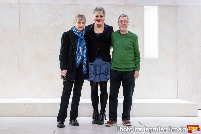 Photos: Eddie Izzard Gets Ready to Return to the Stage in HAMLET — photo 1 of 8