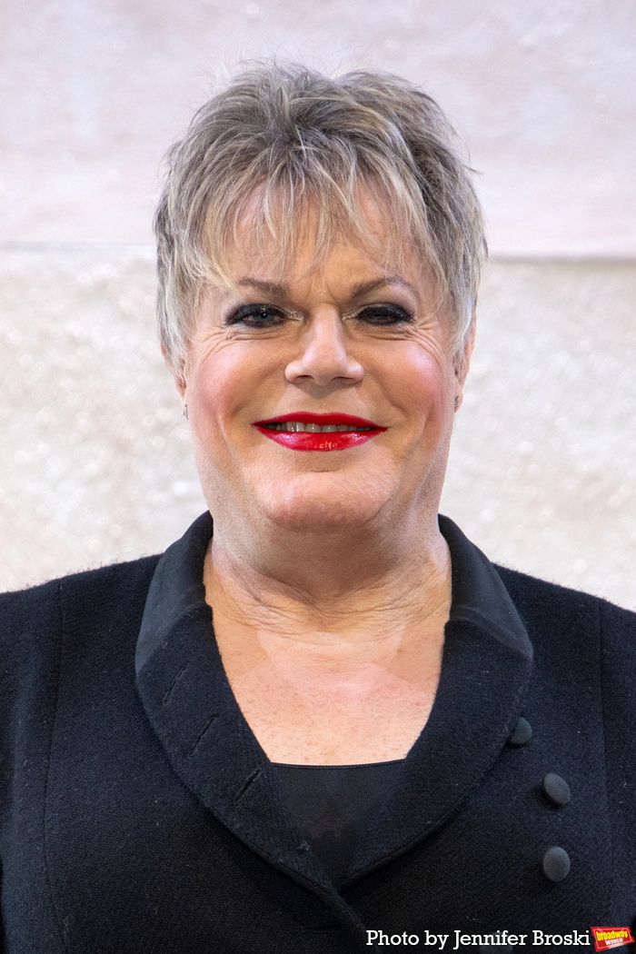 Photos: Eddie Izzard Gets Ready to Return to the Stage in HAMLET — photo 7 of 8