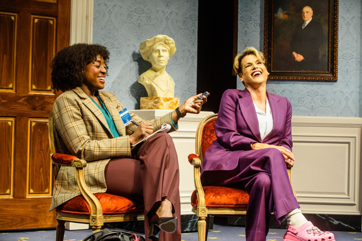 Photos: First Look at Alexandra Billings & More in POTUS at Geffen Playhouse  Image