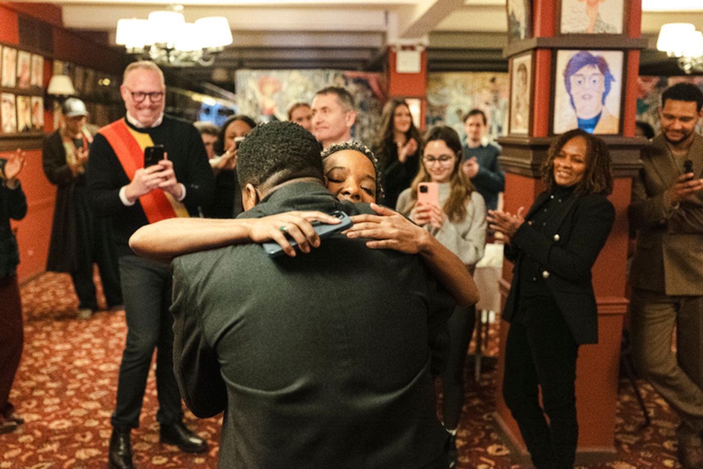 Photos: Leslie Odom, Jr. Honored With Sardi's Portrait Photos: Leslie Odom, Jr. Honored With Sardi's Portrait Image
