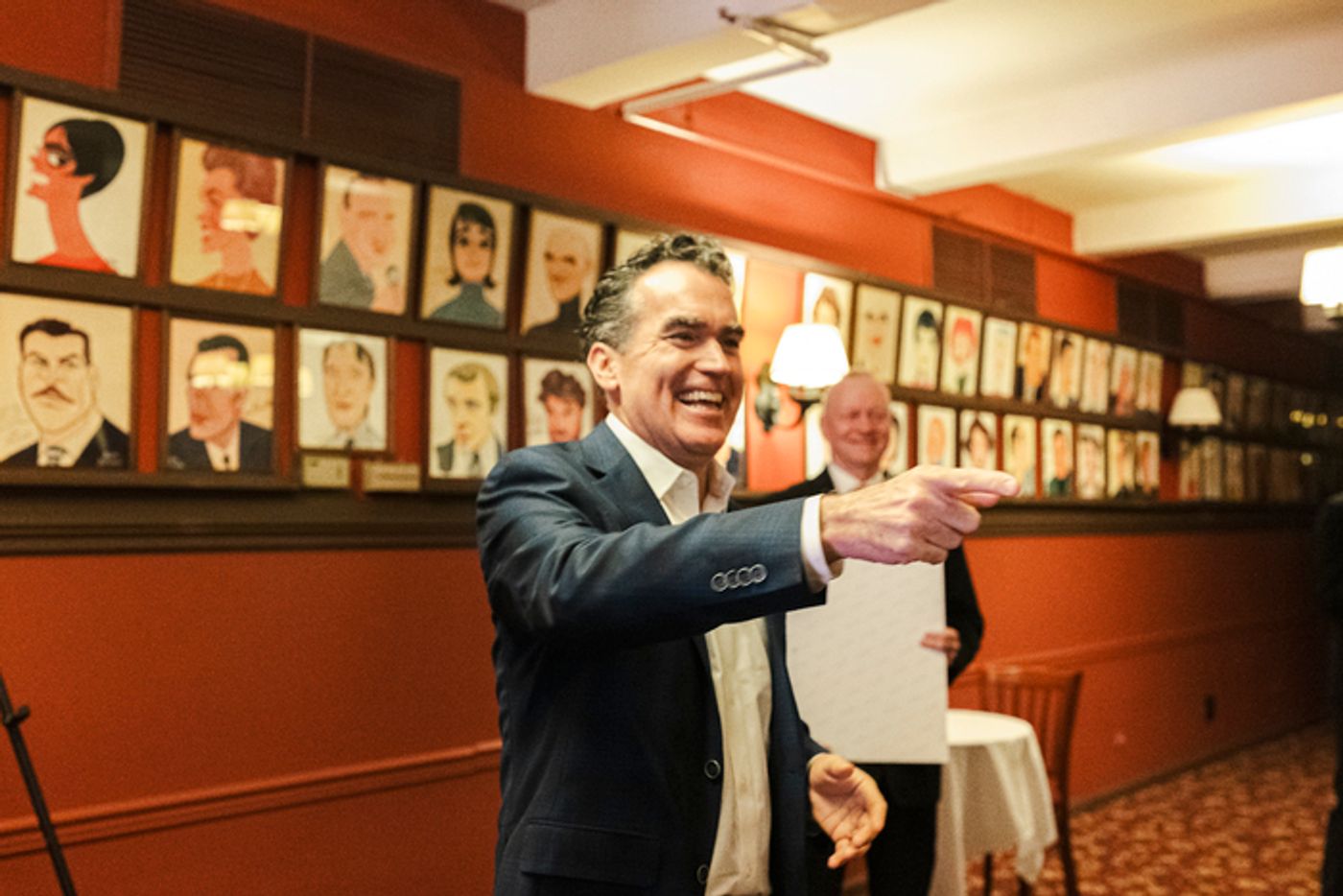Photos: Leslie Odom, Jr. Honored With Sardi's Portrait  Image