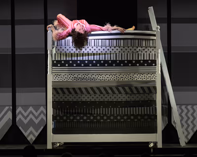 Sutton Foster  Photo