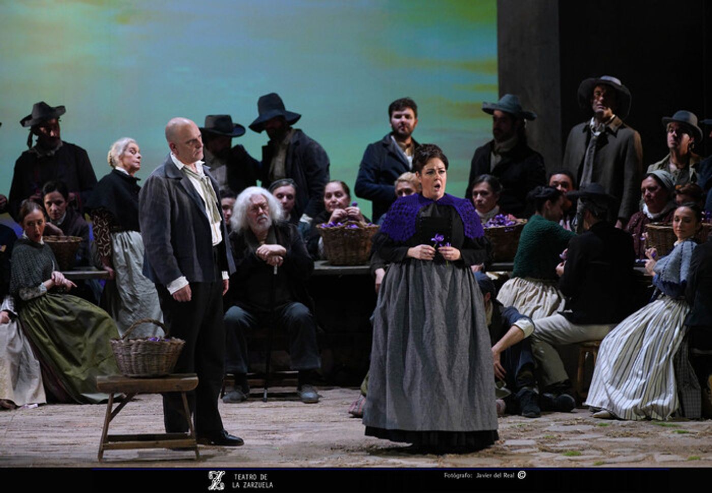 PHOTOS: No te pierdas las imágenes de LA ROSA DEL AZAFRÁN en el Teatro de la Zarzuela PHOTOS: No te pierdas las imágenes de LA ROSA DEL AZAFRÁN en el Teatro de la Zarzuela Image