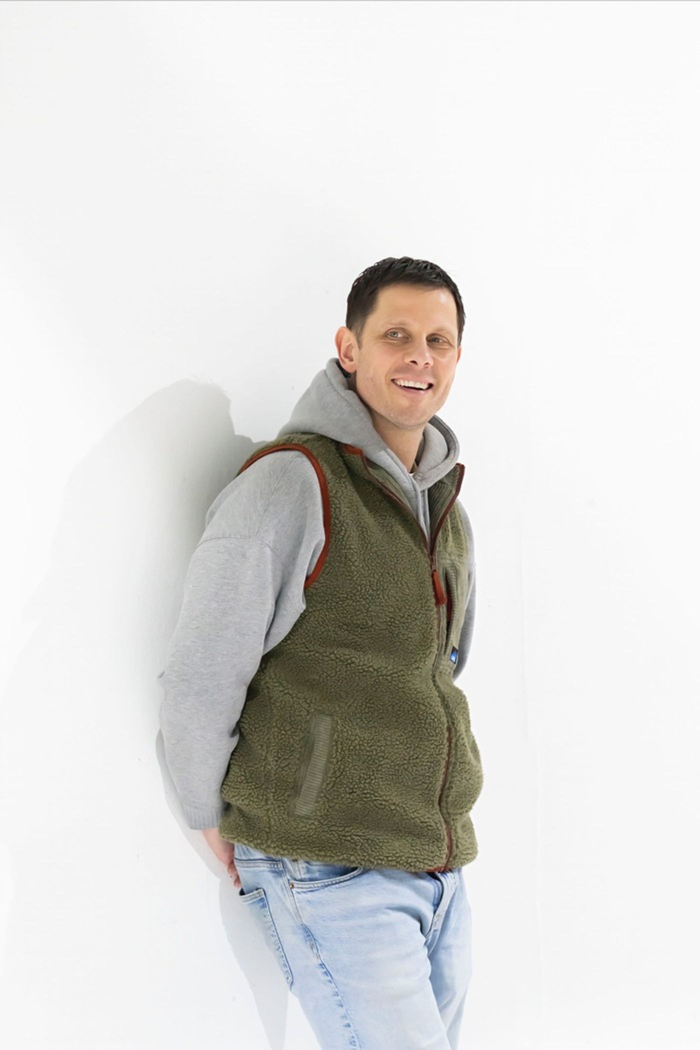 Photos: Inside Rehearsal For the West End Transfer of STANDING AT THE SKY'S EDGE Photos: Inside Rehearsal For the West End Transfer of STANDING AT THE SKY'S EDGE Image