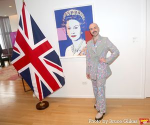 Rob Madge @ BroadwayWorld Rob Madge Photo