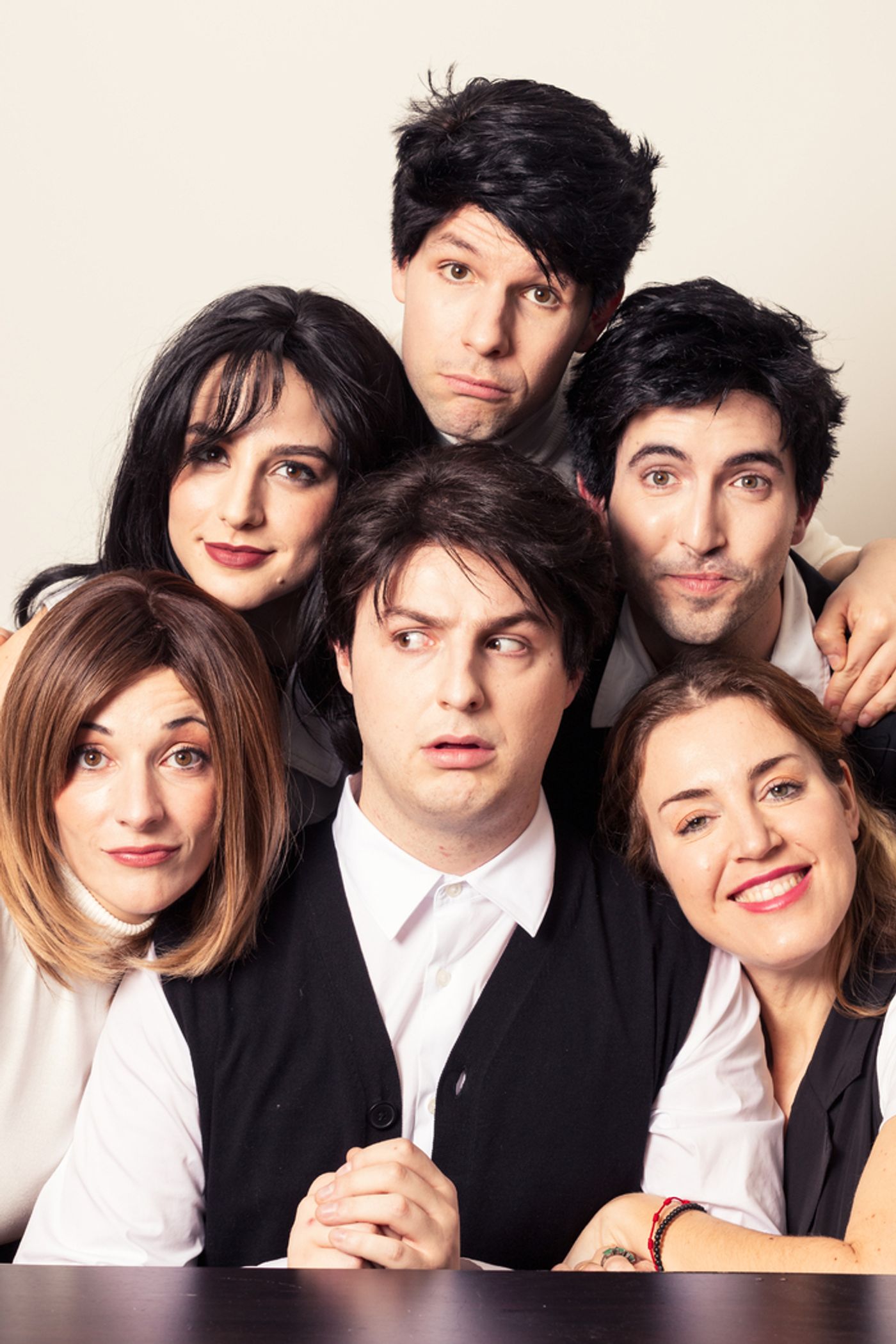 PHOTOS: Conoce al reparto de FRIENDS: THE MUSICAL PARODY PHOTOS: Conoce al reparto de FRIENDS: THE MUSICAL PARODY Image
