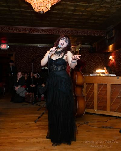 Artemisia LeFay Photo