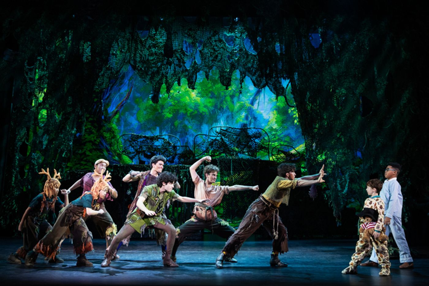 Photos/Video: First Look At The New PETER PAN National Tour!  Image