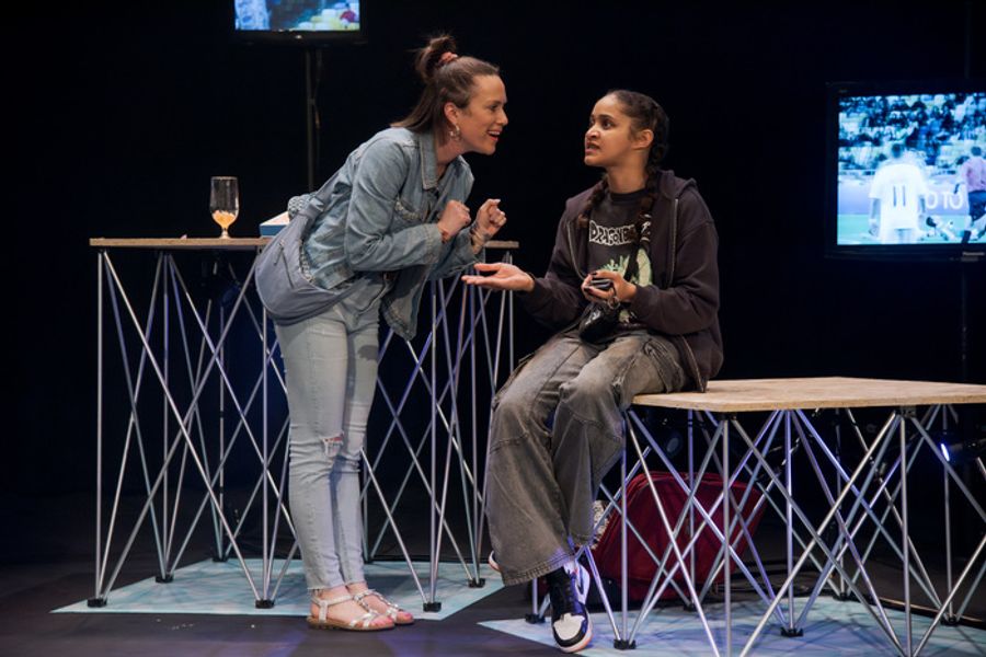 Photos: First Look At The UK Tour of WISH YOU WEREN'T HERE By Katie Redford  Image