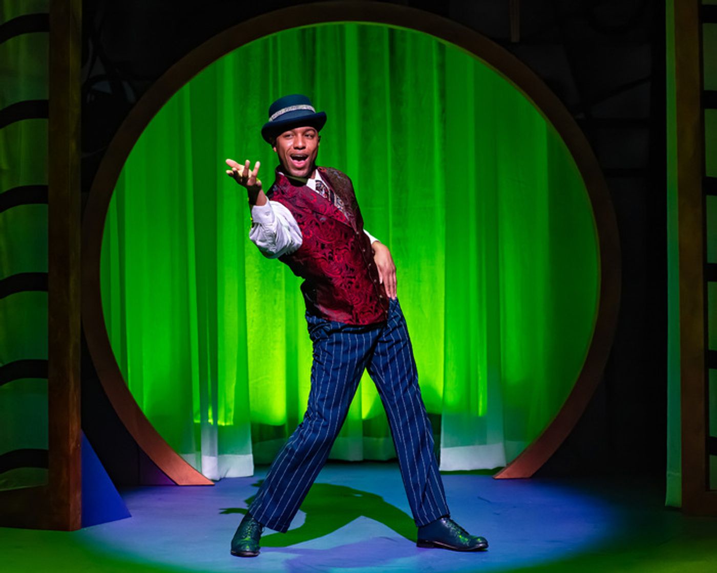 Photos: First Look At AIN'T MISBEHAVIN' At The Laguna Playhouse  Image