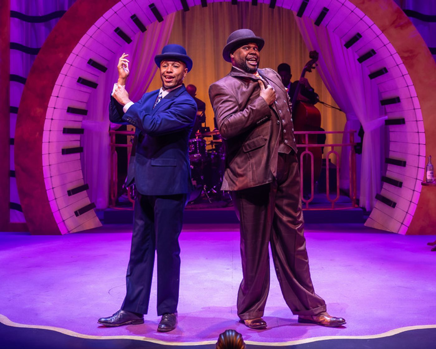 Photos: First Look At AIN'T MISBEHAVIN' At The Laguna Playhouse  Image