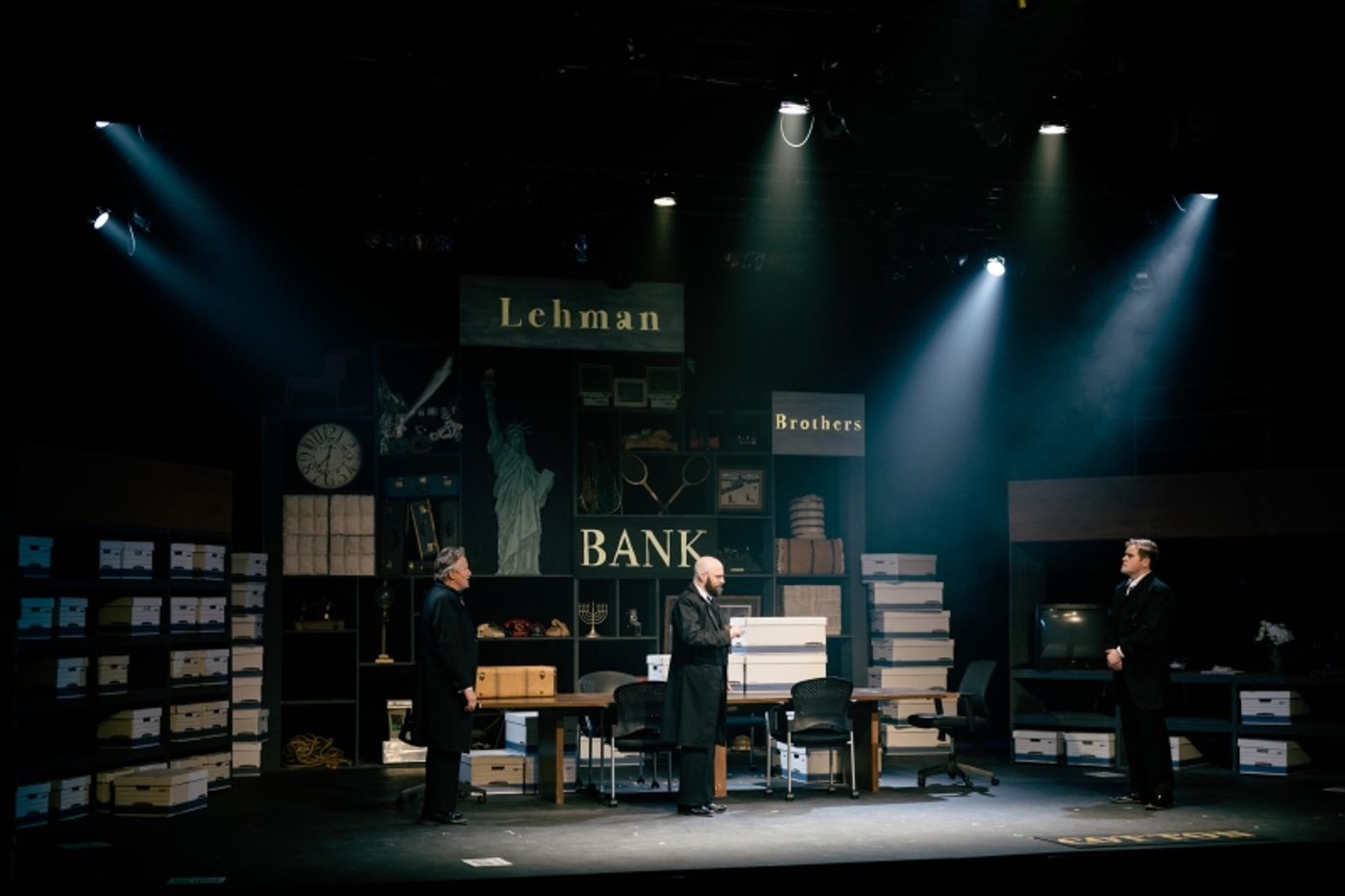 Review: THE LEHMAN TRILOGY at Circuit Playhouse  Image