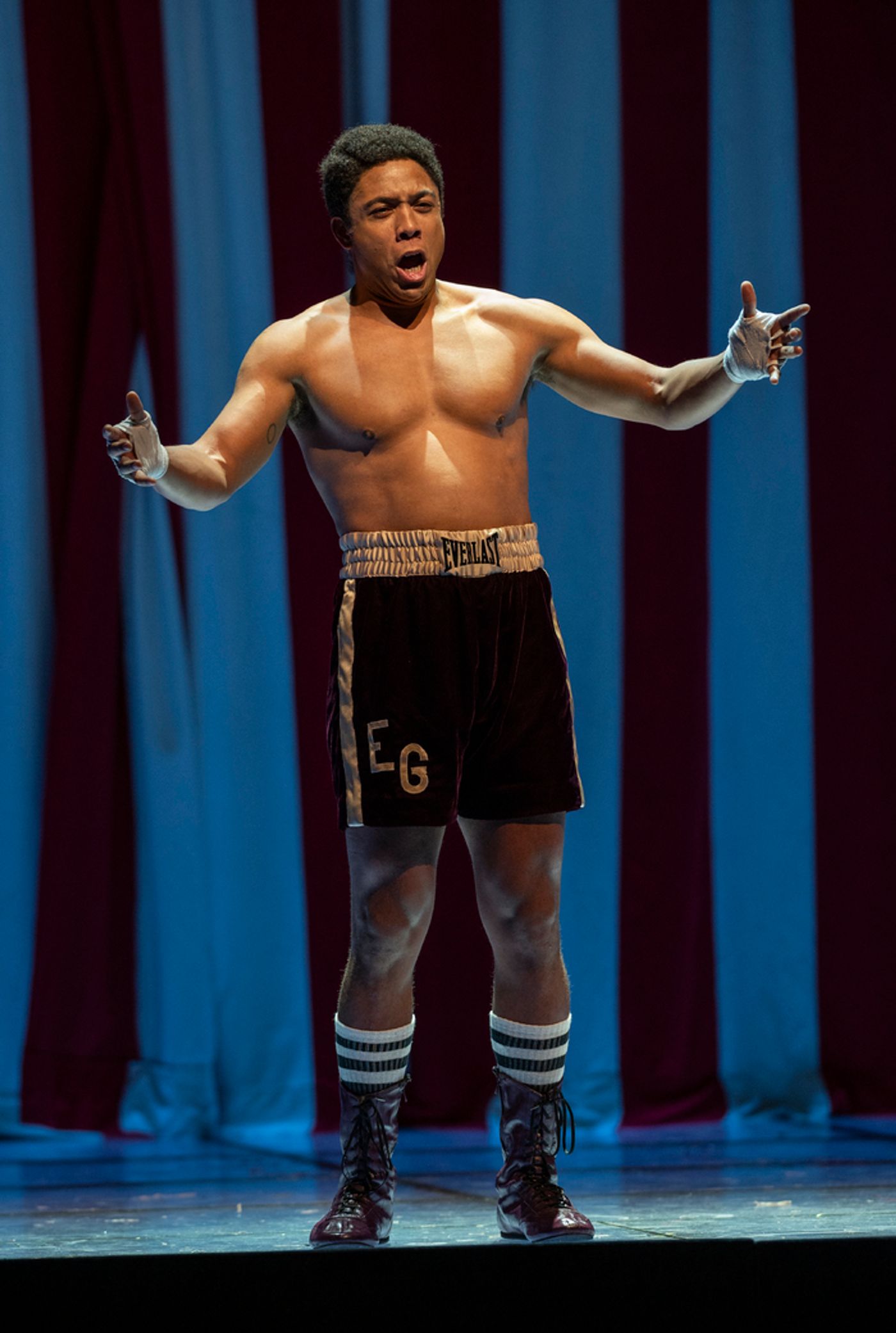 Photos: First Look at CHAMPION at Lyric Opera of Chicago  Image