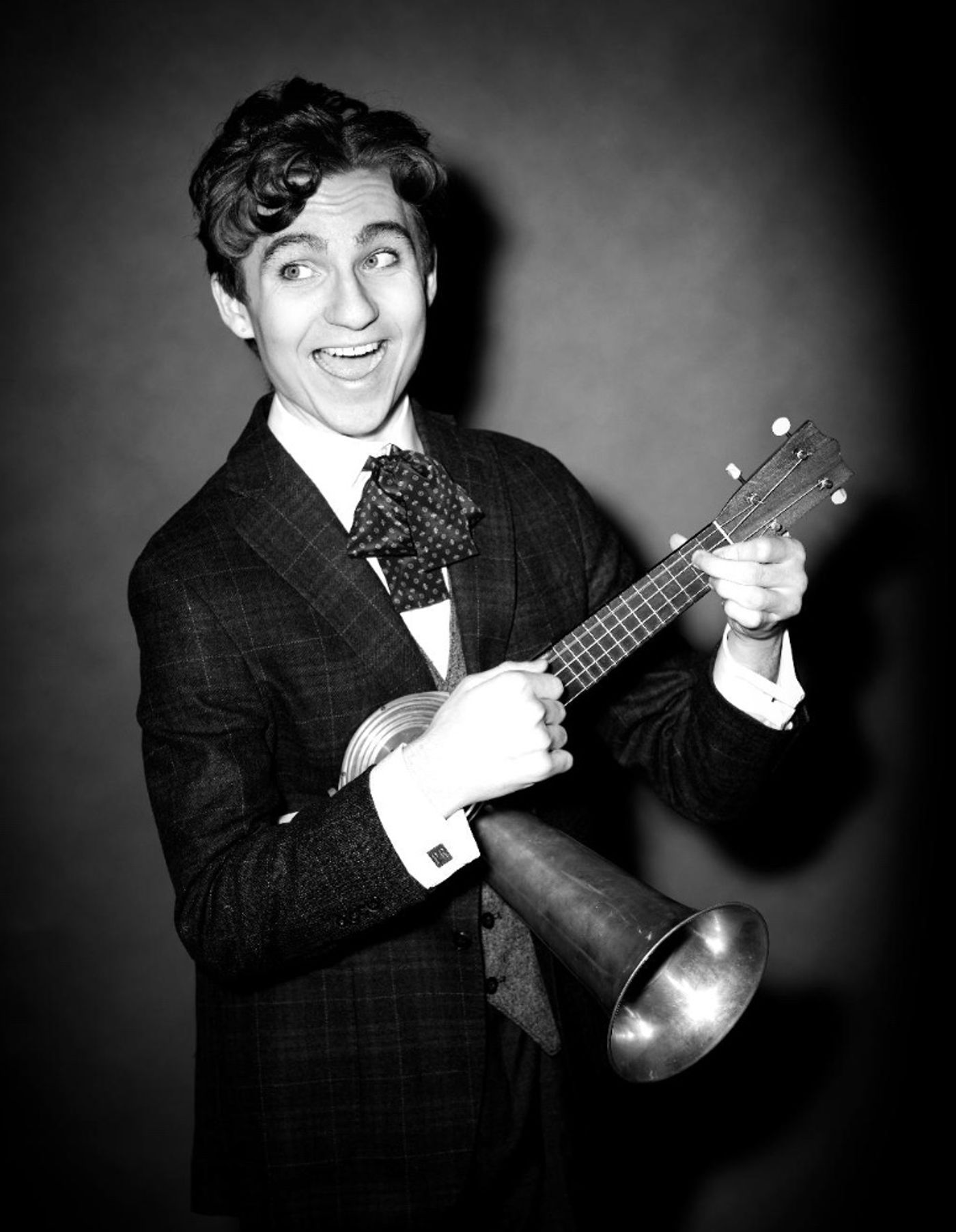 Review: JOIE BIANCO IS ON FIRE & THE BRYCE EDWARDS FRIVOLITY HOUR Is Hot Entertainment at Birdland  Image