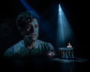 Brandon Uranowitz @ BroadwayWorld Brandon Uranowitz Photo