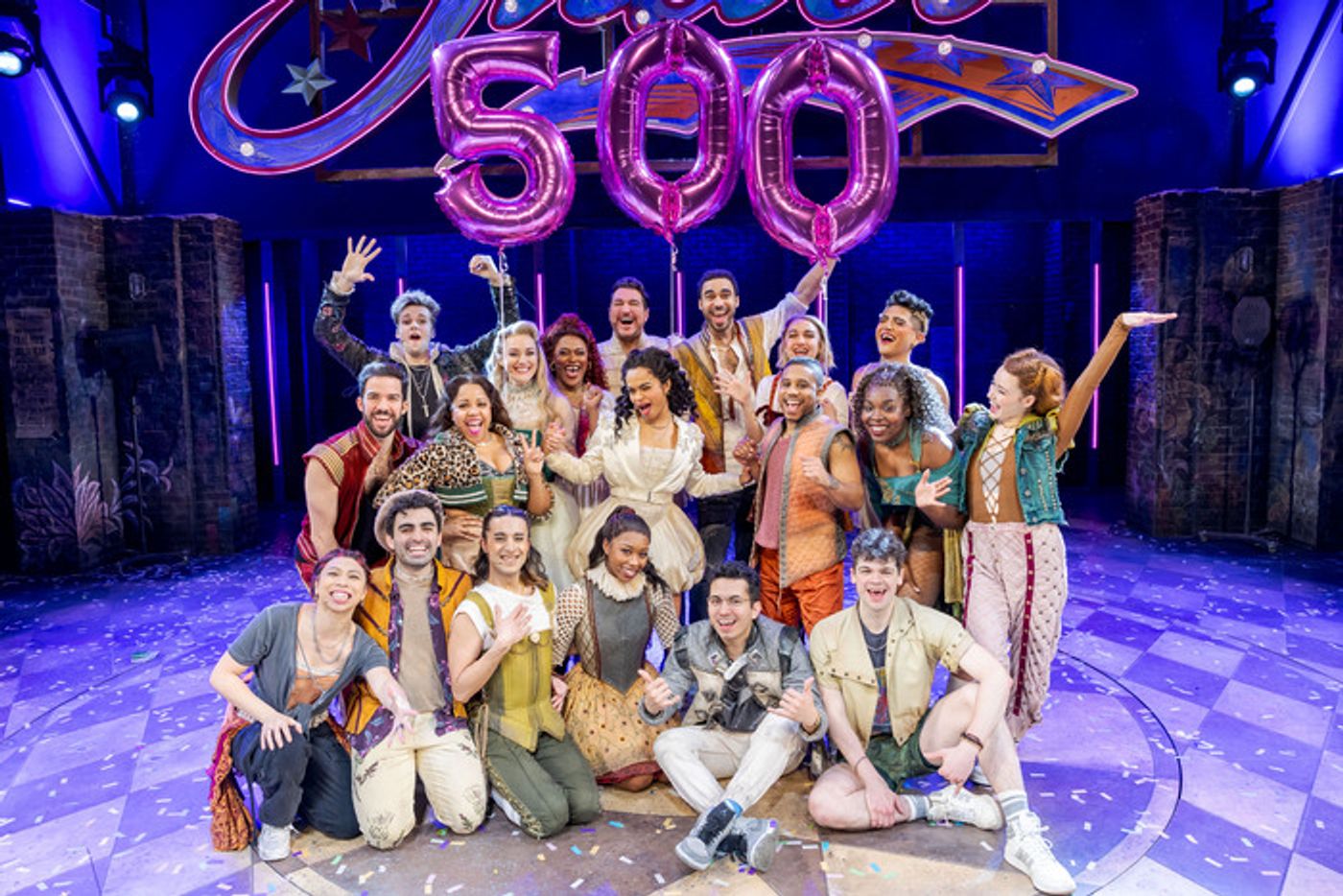 Photos: & JULIET Celebrates 500 Performances on Broadway  Image