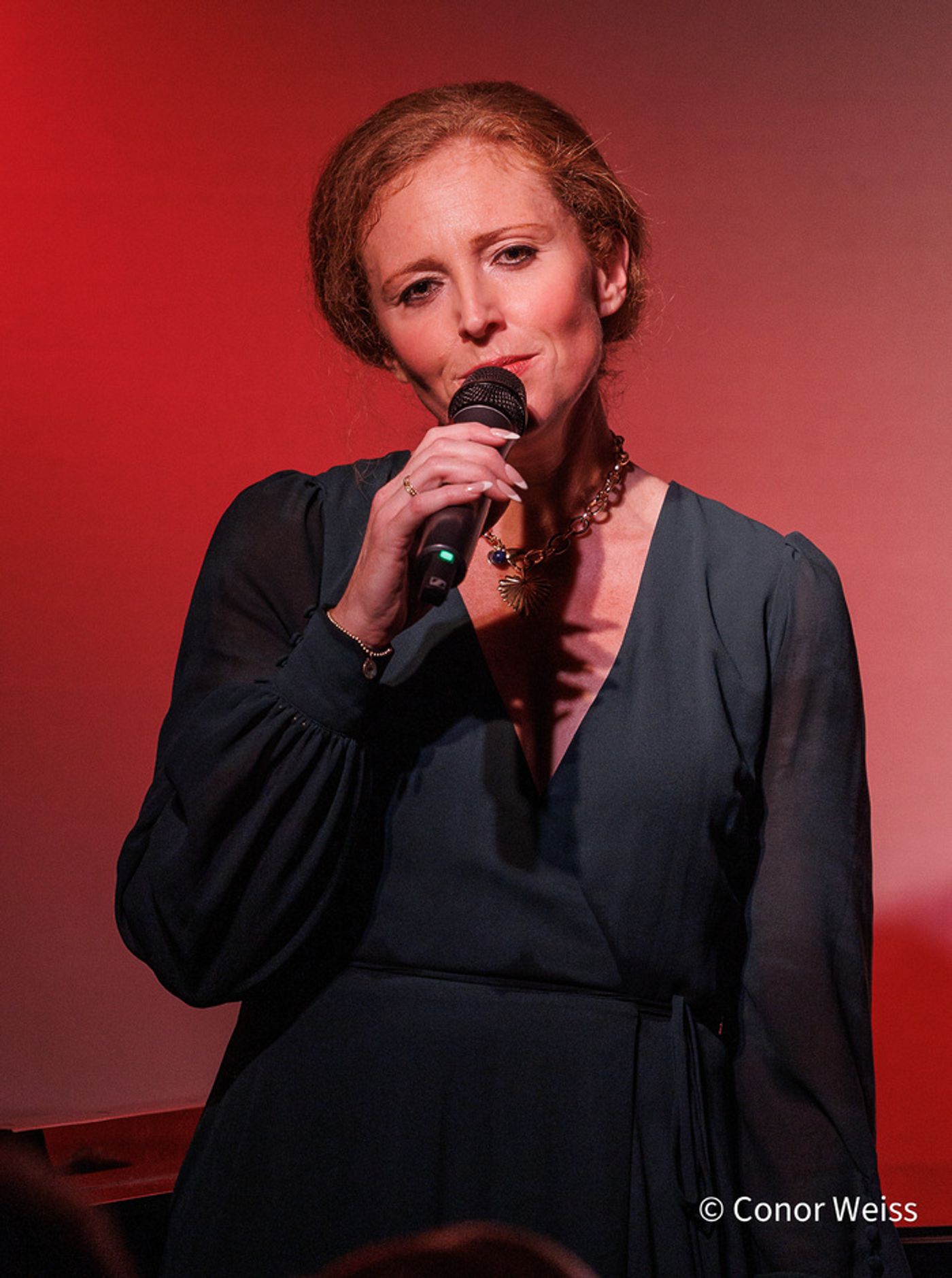 Photos: Marissa Mulder Is Radiant in GIRL TALK at Don't Tell Mama  Image