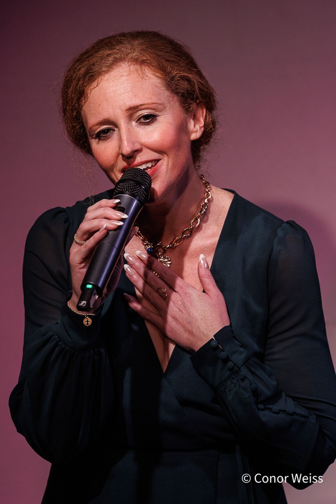 Photos: Marissa Mulder Is Radiant in GIRL TALK at Don't Tell Mama  Image