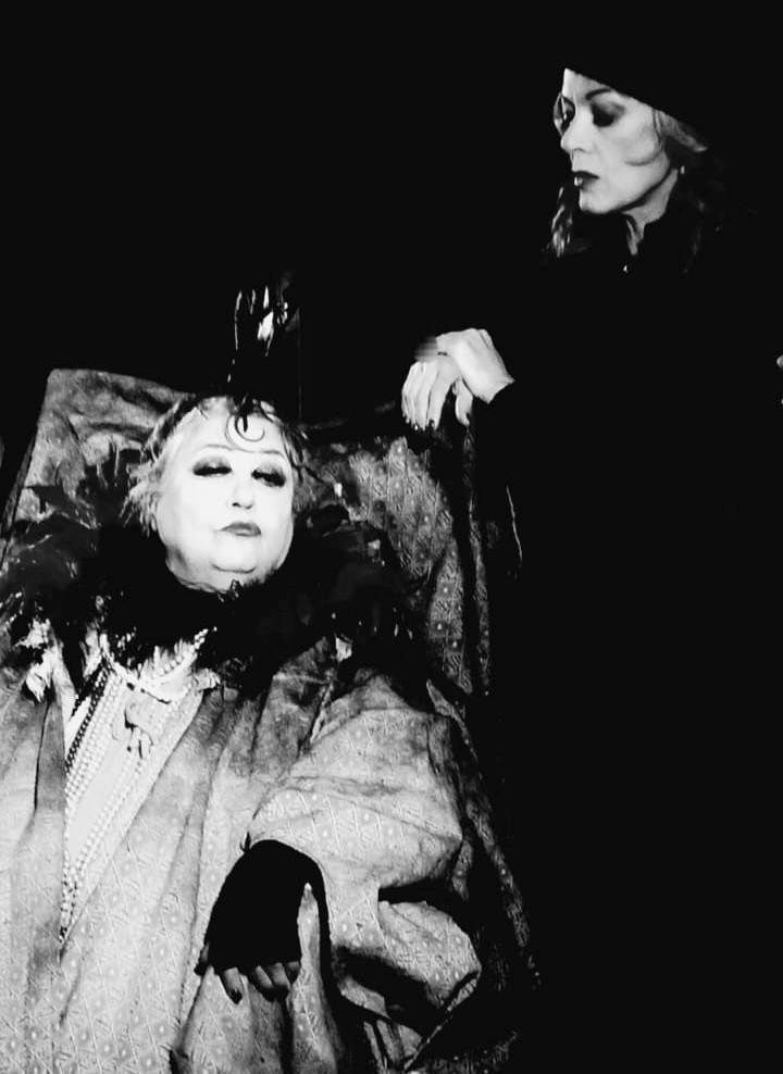 Review: LA BAMBOLA SPEZZATA al TEATROSOPHIA  Image