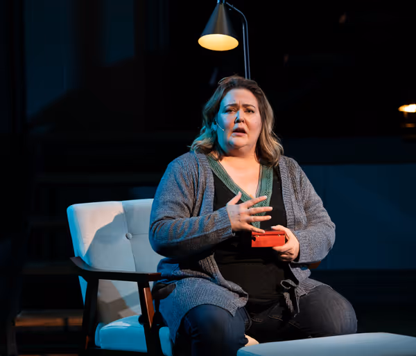 Tracy Lynn Olivera Photo