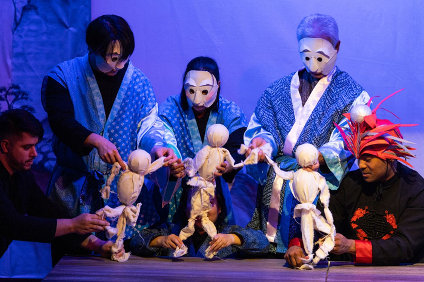 Photos: First Look At Grace Lin's WHERE THE MOUNTAIN MEETS THE MOON At Synchronicity Theatre  Image