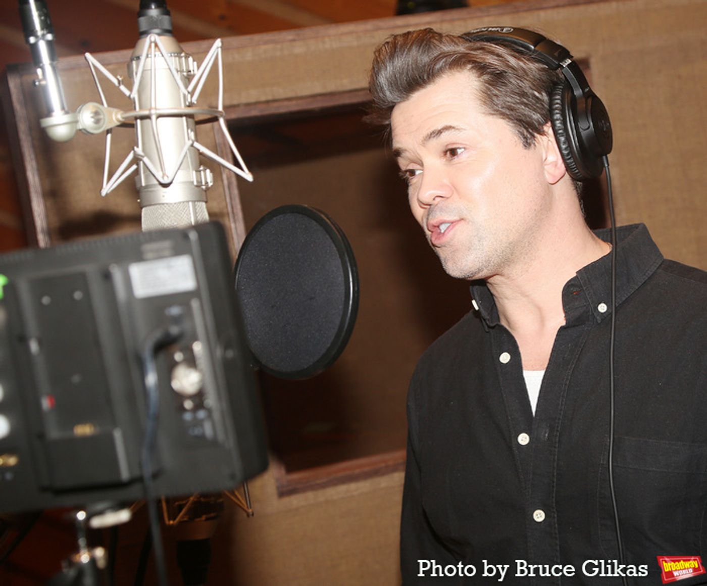 Photos: Andrew Rannells and Josh Gad Record the GUTENBERG! THE MUSICAL! Cast Recording  Image