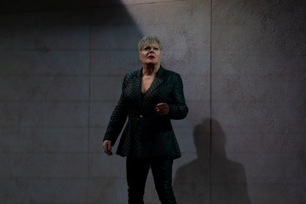 Eddie Izzard Photo