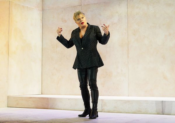 Eddie Izzard Photo