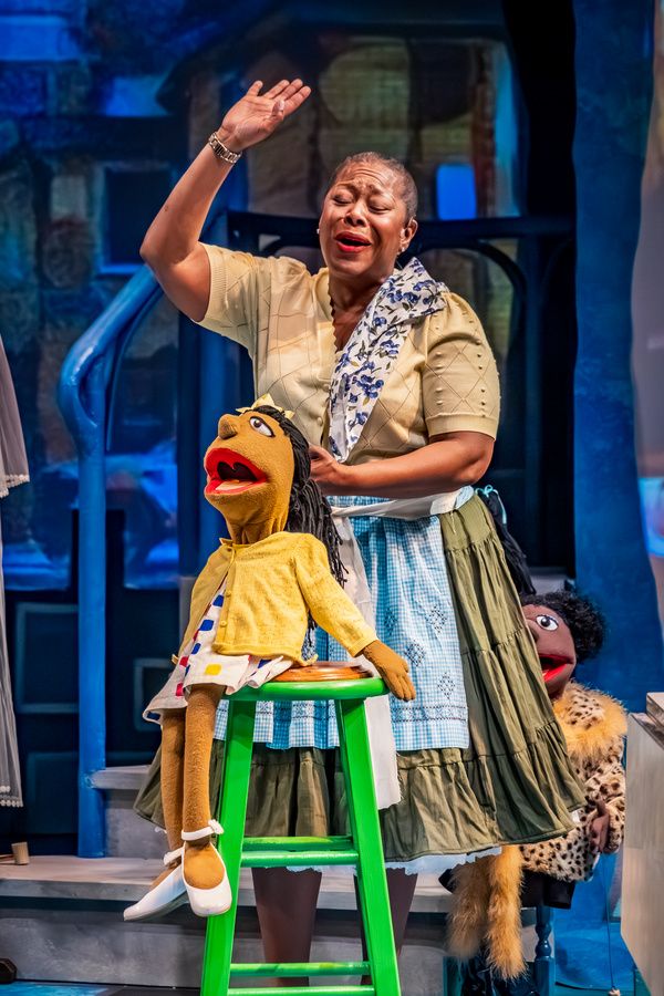 Photos: First Look at Greta Oglesby's HANDPRINTS At History Theatre  Image