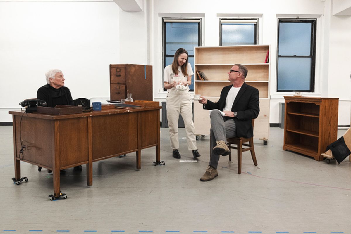 Tyne Daly, Zoe Kazan, and Liev Schreiber  at 