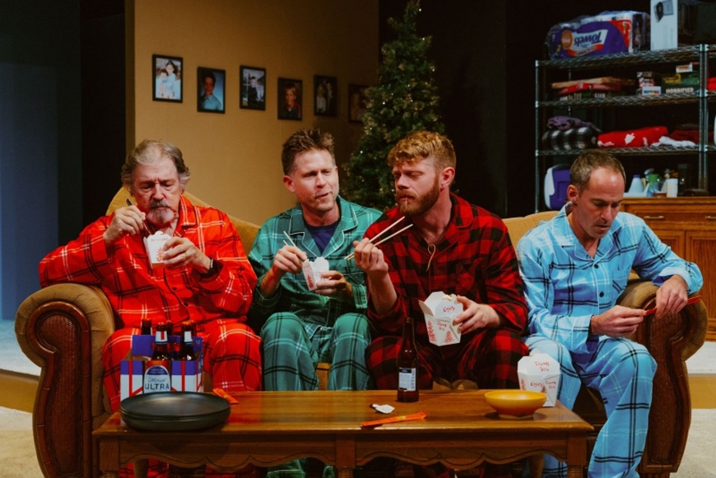 Previews: STRAIGHT WHITE MEN at TampaRep  Image