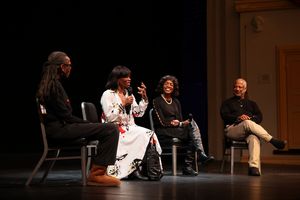 Sydney Mahone, Delicia Turner Sonnenberg, Charlayne Woodard and  Sheldon Epps Photo