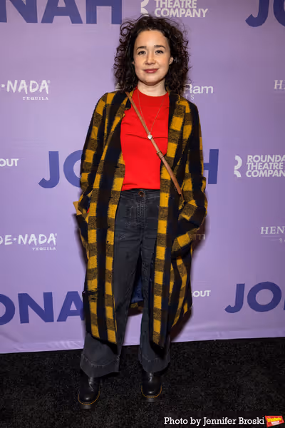 Sarah Steele Photo