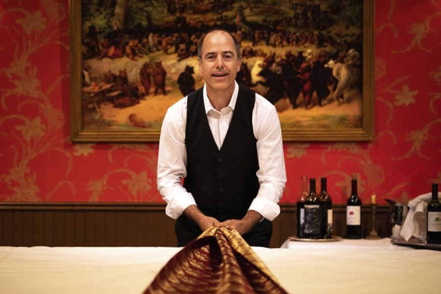 Review: GEOFF SOBELLE'S FOOD Texas Performing Arts at The McCullough Theatre Image
