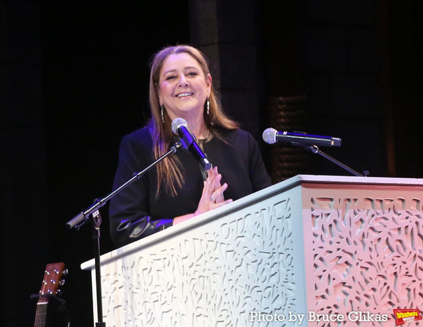 Photos: Debra Messing, Shoshana Bean, Tovah Feldshuh & More Celebrate SHABBAT ON BROADWAY  Image