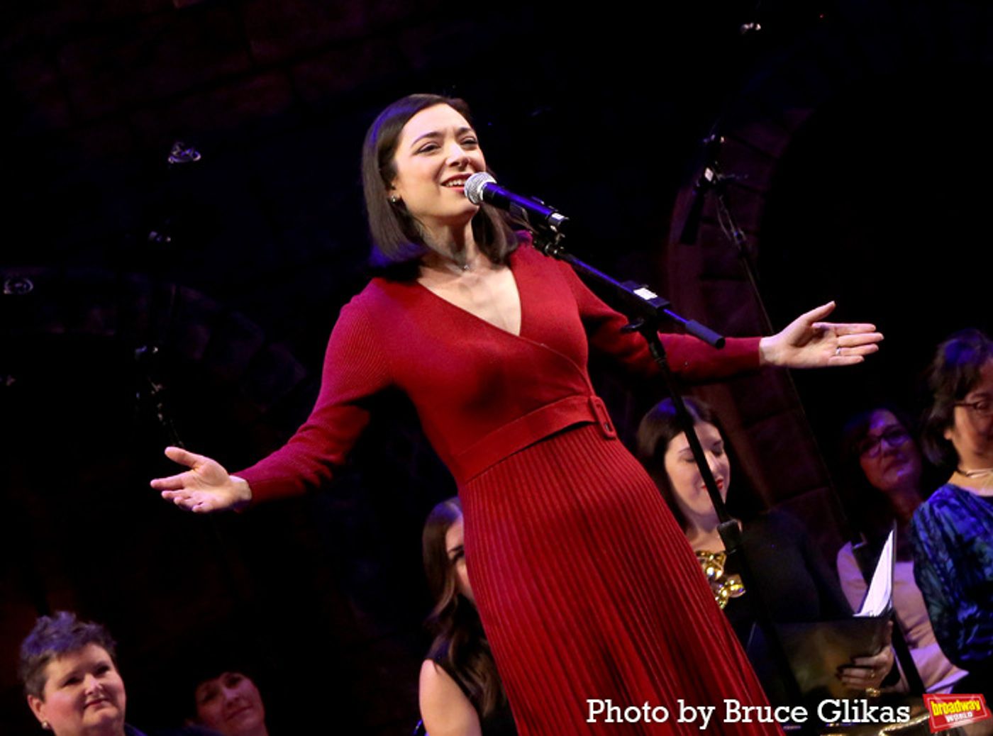 Photos: Debra Messing, Shoshana Bean, Tovah Feldshuh & More Celebrate SHABBAT ON BROADWAY  Image