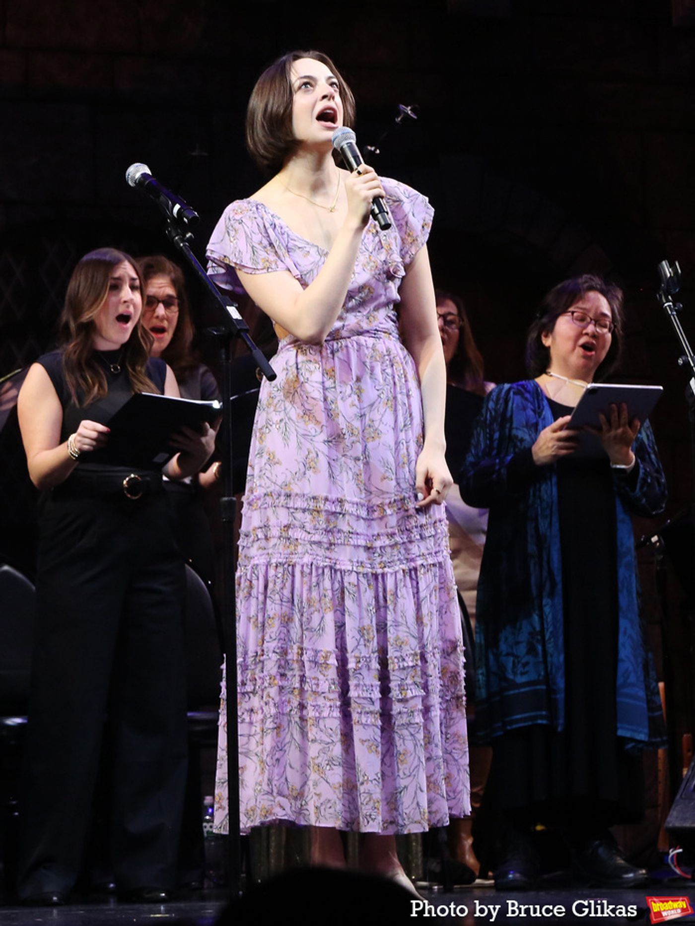 Photos: Debra Messing, Shoshana Bean, Tovah Feldshuh & More Celebrate SHABBAT ON BROADWAY  Image