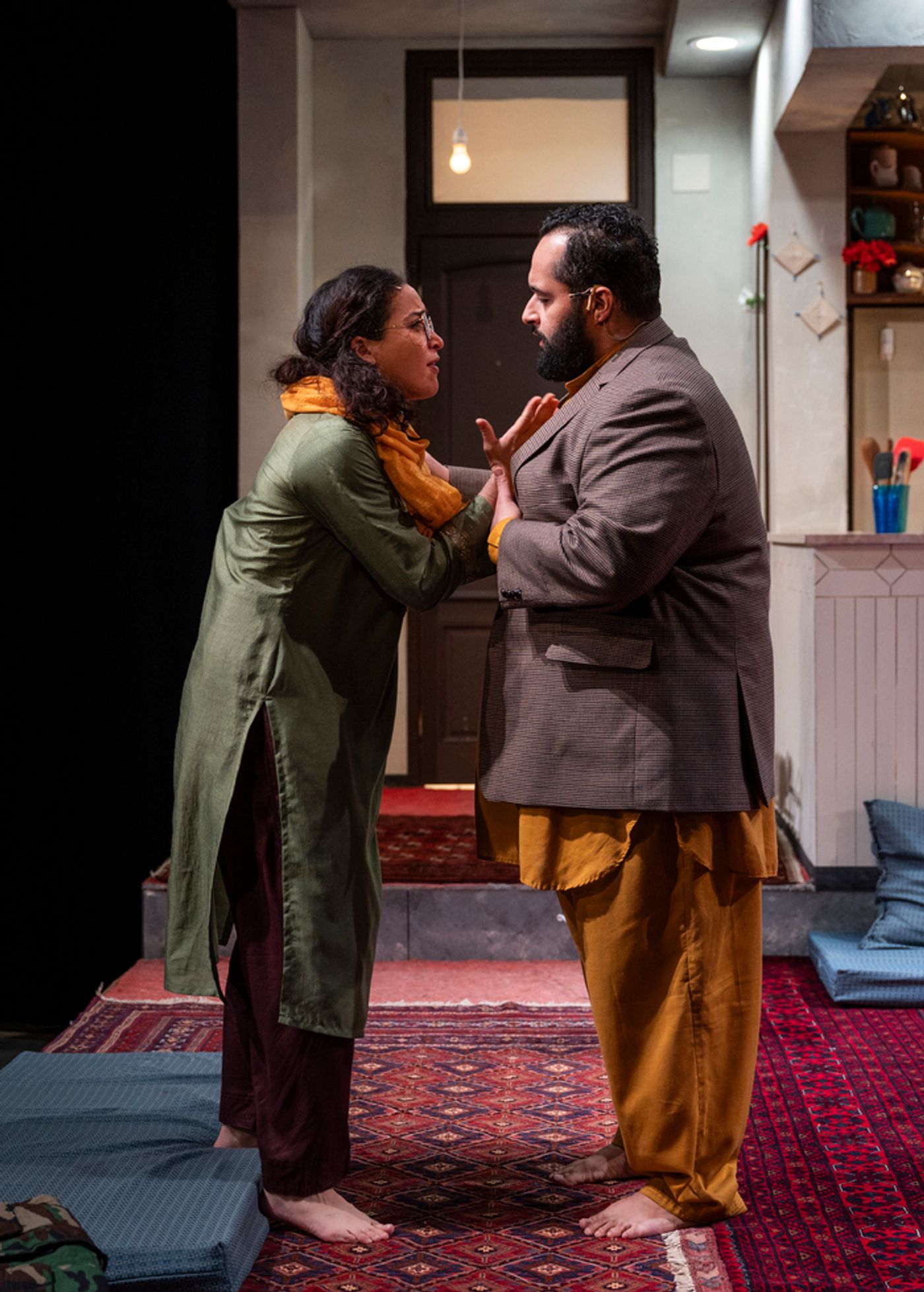 Photos: First Look At Pulitzer Prize-Winning SELLING KABUL At Northlight Theatre Photos: First Look At Pulitzer Prize-Winning SELLING KABUL At Northlight Theatre Image