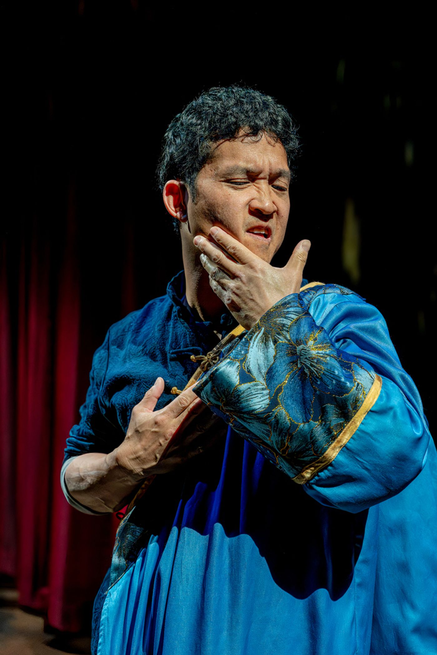 Photos: First Look at THE CHINESE LADY at American Stage  Image