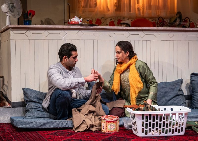 Review: SELLING KABUL at Northlight Theatre Review: SELLING KABUL at Northlight Theatre Image