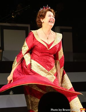 Harriet Harris @ BroadwayWorld Harriet Harris Photo