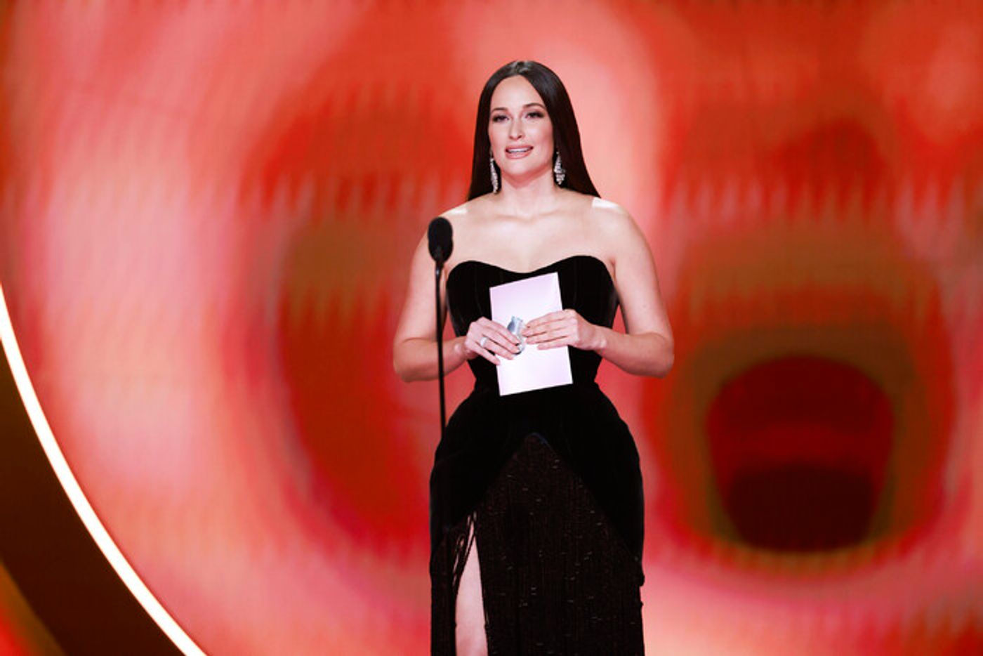 Photos: Inside the GRAMMYs With Taylor Swift, Miley Cyrus, Beyoncé & More  Image