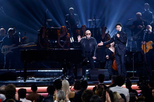 Billy Joel Photo