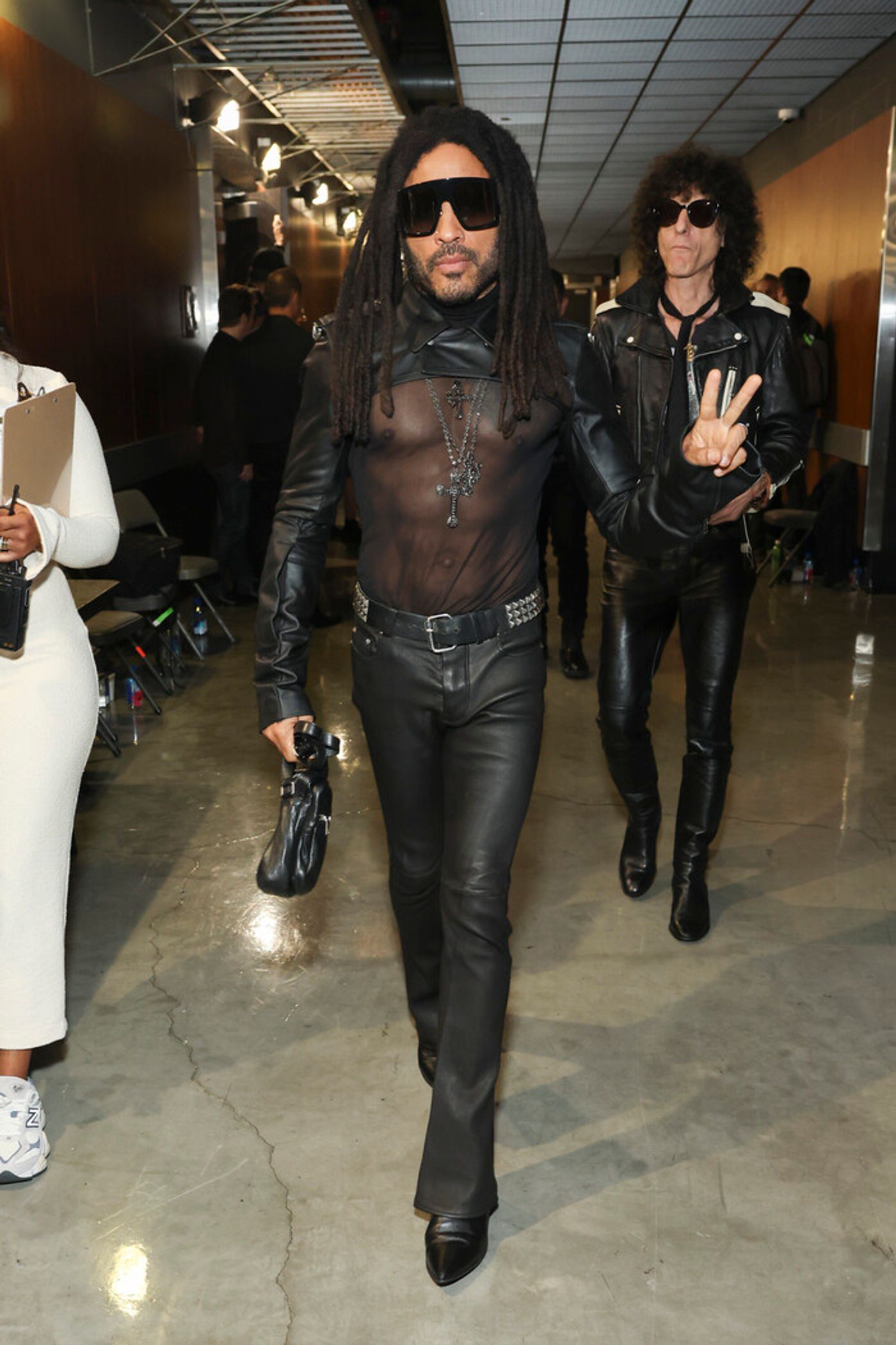 Photos: Inside the GRAMMYs With Taylor Swift, Miley Cyrus, Beyoncé & More  Image