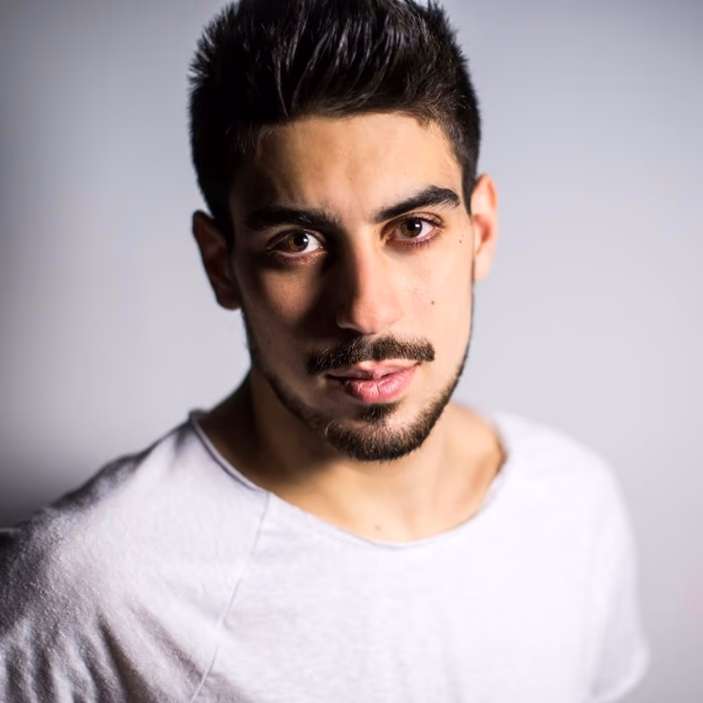 Meet the Cast of WATER FOR ELEPHANTS, Beginning Previews on Broadway Tonight!  Image