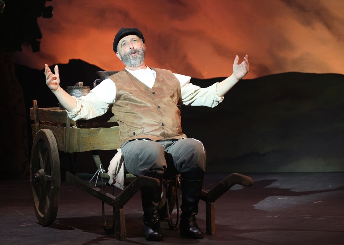 Review: The Gateway Playhouse's Production of FIDDLER ON THE ROOF is a 'Wonder of Wonders'  Image