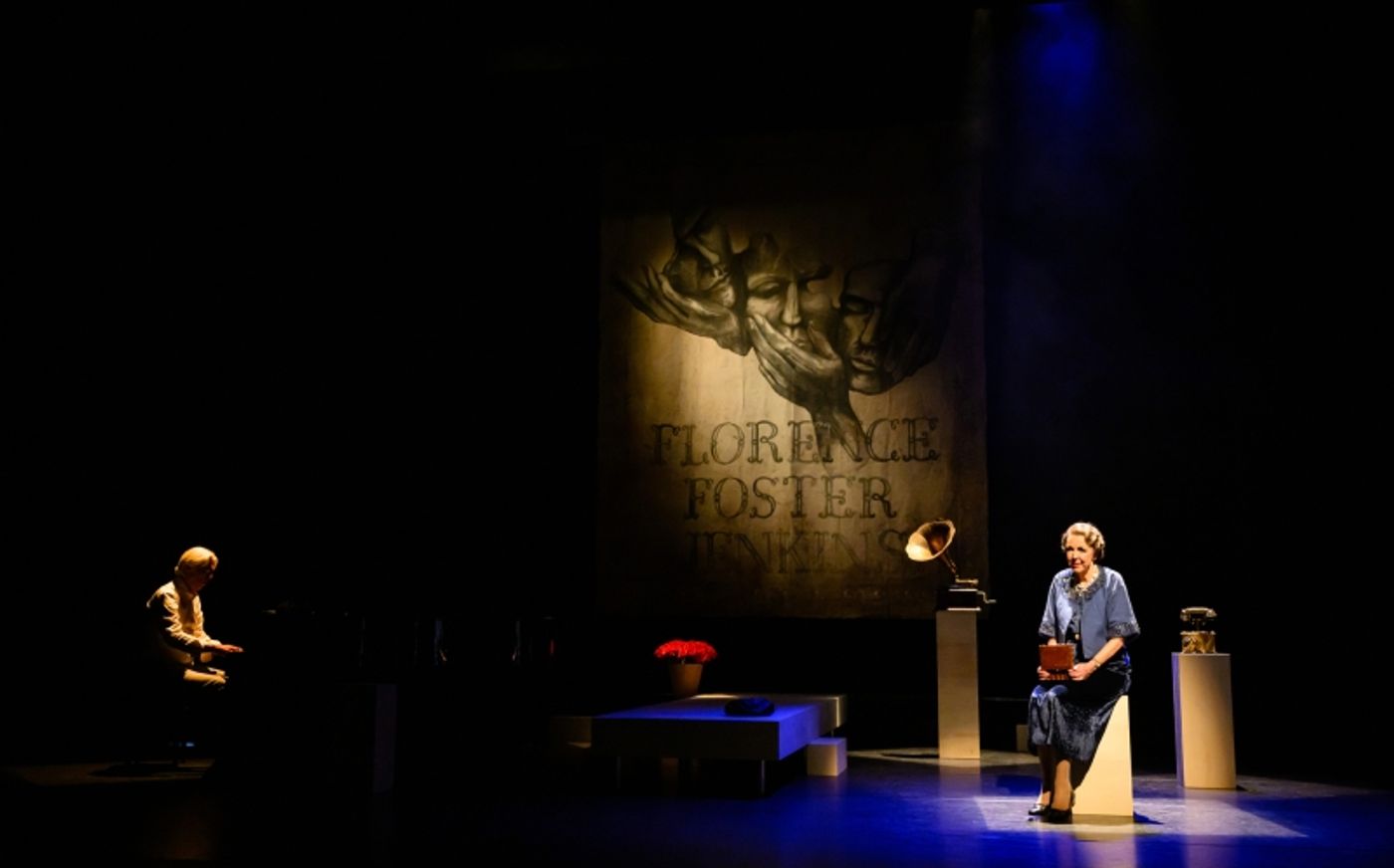 Review: VIVA LA DIVA! – FLORENCE FOSTER JENKINS ⭐️⭐️⭐️⭐️ at Schouwburg Amstelveen Review: VIVA LA DIVA! – FLORENCE FOSTER JENKINS ⭐️⭐️⭐️⭐️ at Schouwburg Amstelveen Image