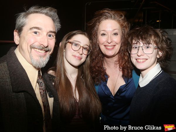 Adam Hunter, Idee Hunter, Mylinda Hull and Vinny Hunter Photo