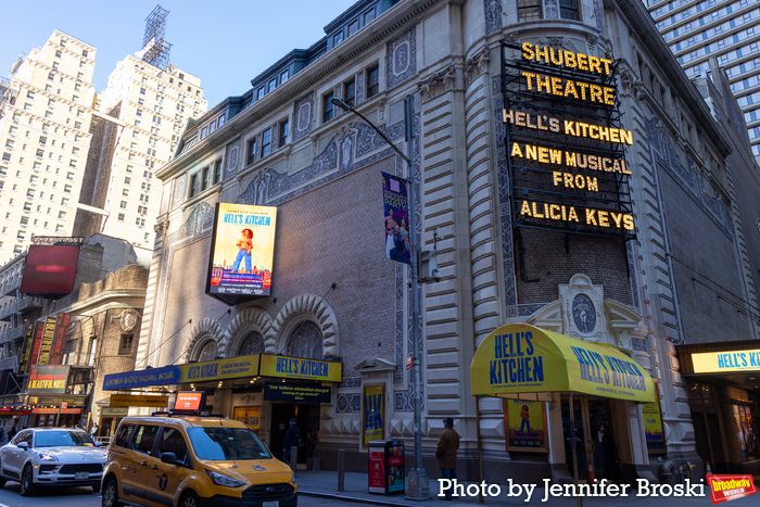 Up on the Marquee: HELL'S KITCHEN Image